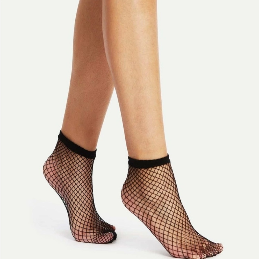 Fishnet Ankle Socks
